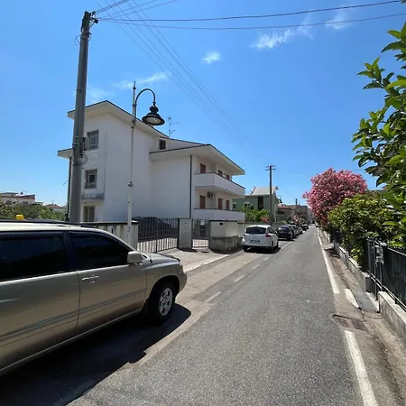 Francesca's House アパート *